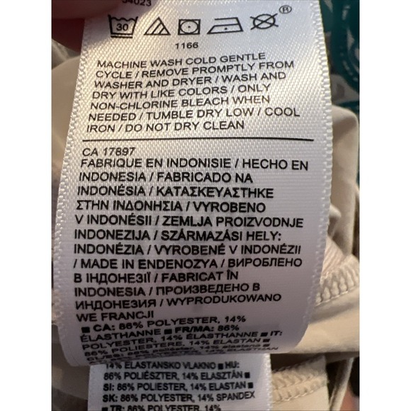 Athleta Brooklyn Ankle Pants Active Travel Commute Athleisure Size 22 Beige - Picture 7 of 8